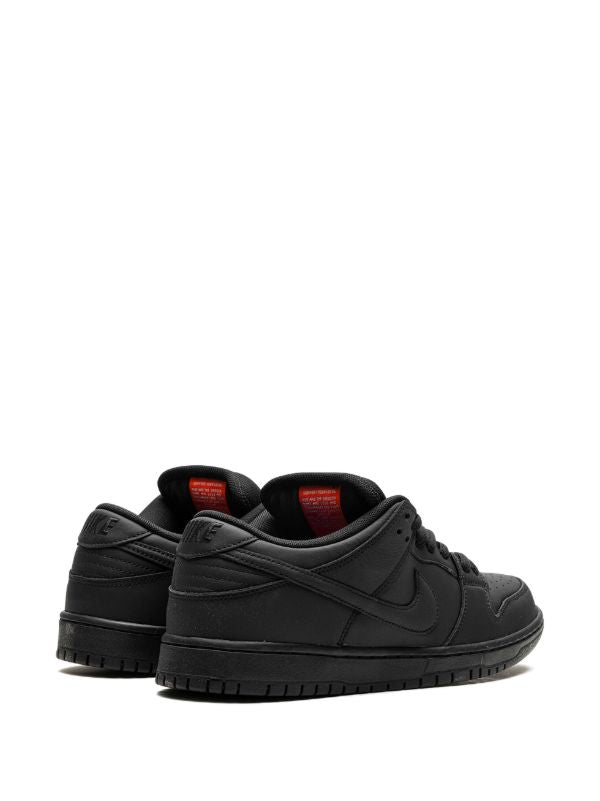 Nike SB Dunk "Triple Black/Orange" sneakers