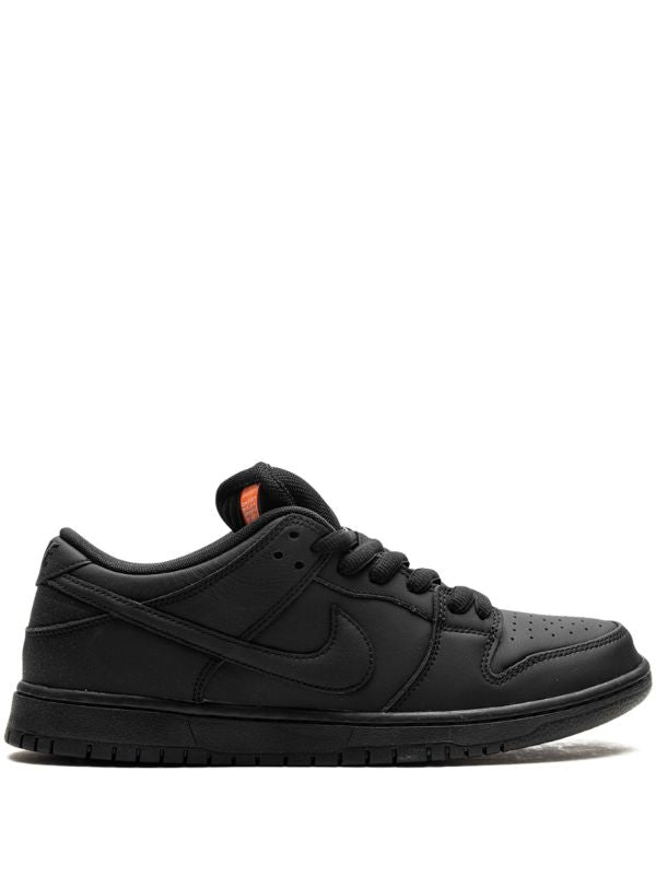 Nike SB Dunk "Triple Black/Orange" sneakers