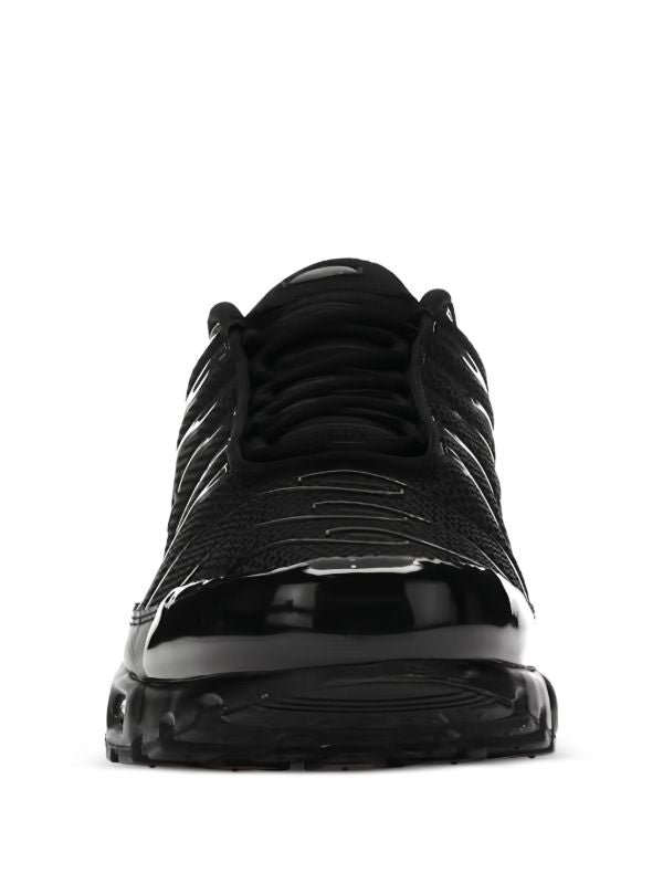 Air Max Plus "Triple Black" sneakers