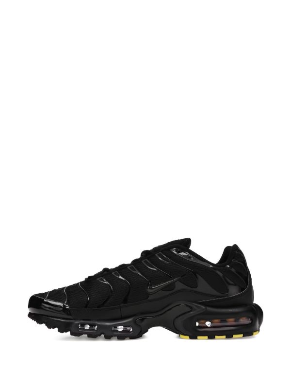 Air Max Plus "Triple Black" sneakers