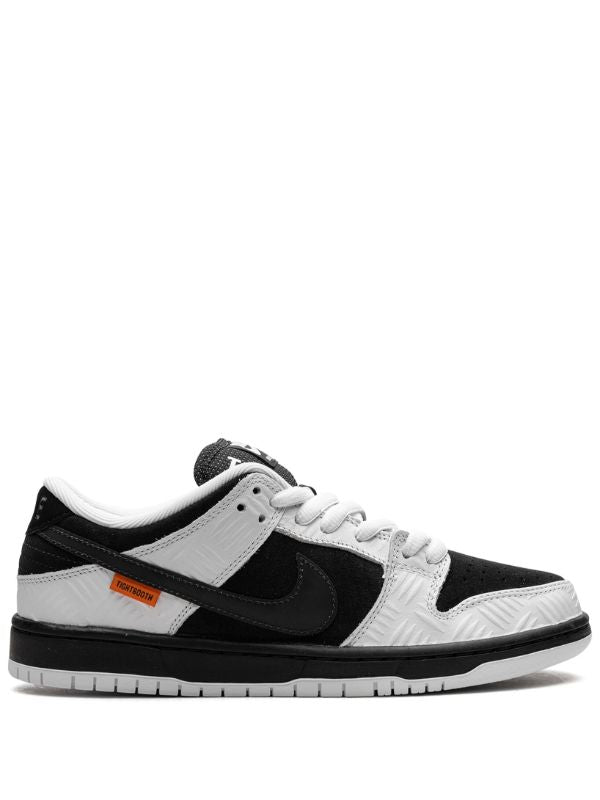 Nike x TIGHTBOOTH SB Dunk Low sneakers